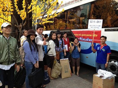 Bao giờ hết cảnh khổ vì tàu xe ngày tết?