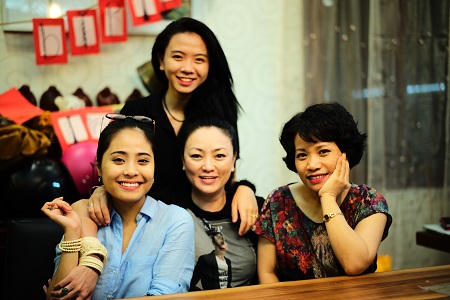 Mẹ chồng ca nương Kiều Anh “dạy” dâu mới ngày Tết