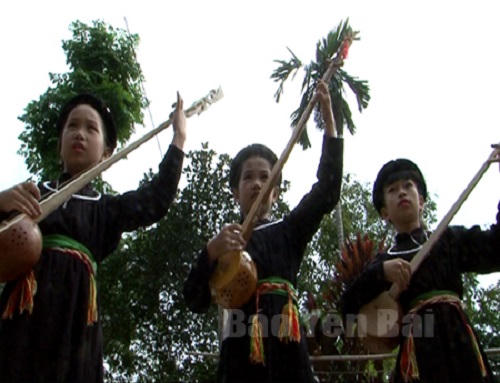 Về Xuân Lai nghe then, coọi