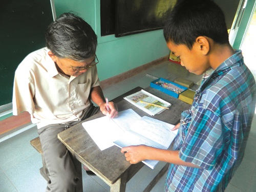 Lớp học thầy thương binh, trò khuyết tật