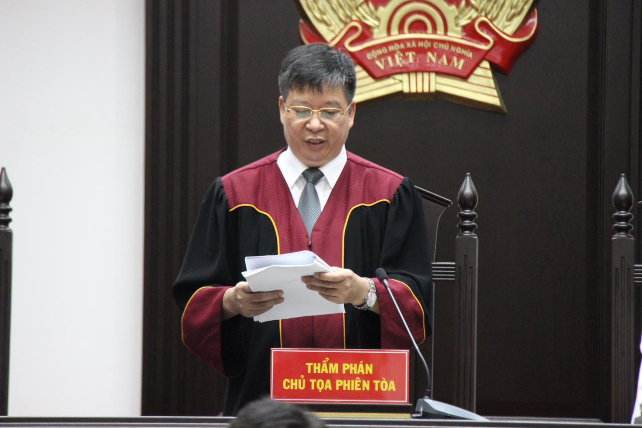 Hưng 'kính' lĩnh 48 tháng tù