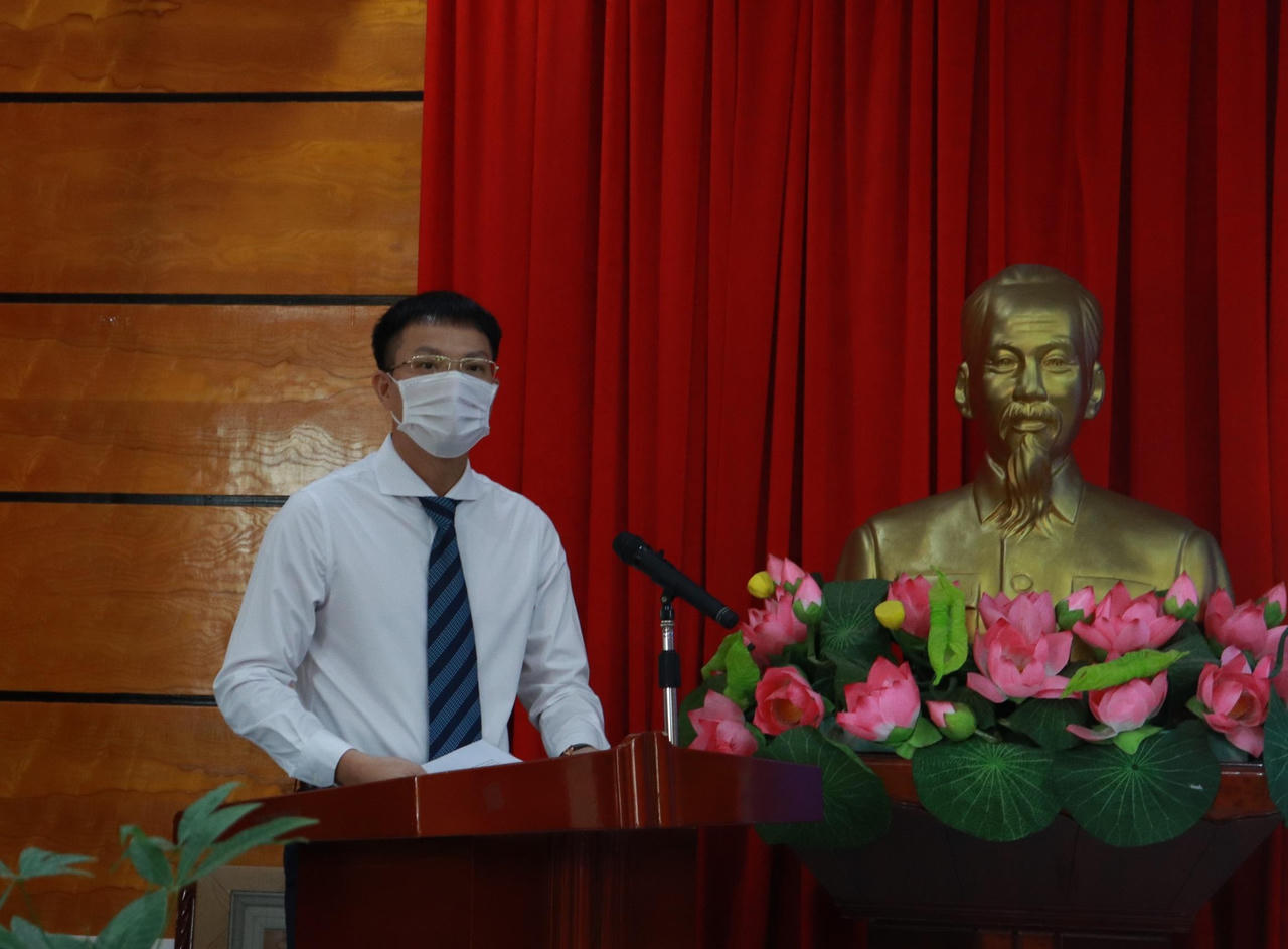 Đại học Luật Hà Nội tổ chức Hội nghị giao ban, công bố nhiều quyết định quan trọng