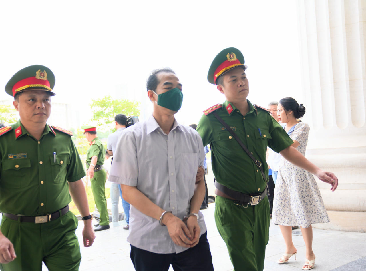 Vụ án “Chuyến bay giải cứu”: Mức án cụ thể 54 bị cáo 