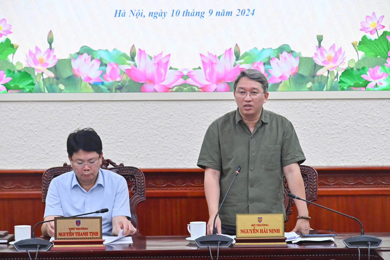 Nâng cao chất lượng công tác tổ chức cán bộ, thực hiện hiệu quả các nhiệm vụ trong tình hình mới