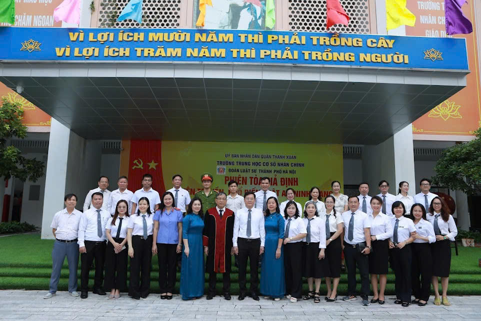 Đoàn Luật sư TP Hà Nội tiếp tục tổ chức “Phiên tòa giả định”, tuyên truyền pháp luật tại trường học