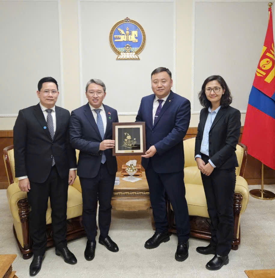 Đưa quan hệ hợp tác pháp luật và tư pháp với Mông Cổ bước sang một giai đoạn mới