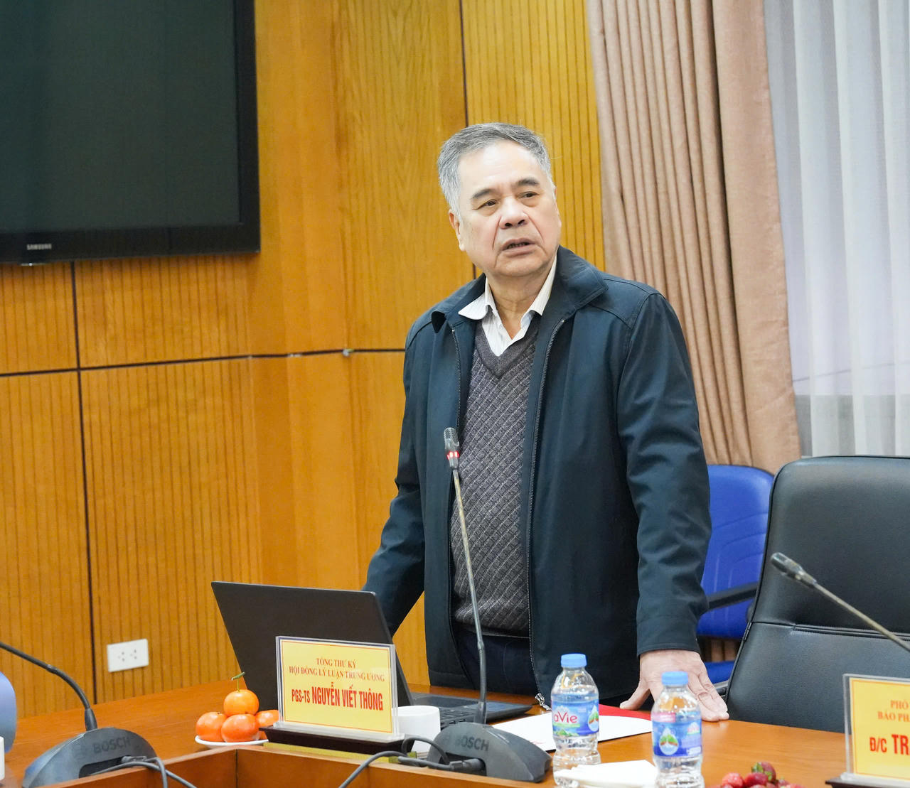 Sinh hoạt chuyên đề "95 năm vinh quang Đảng Cộng sản Việt Nam, tự hào và trách nhiệm"