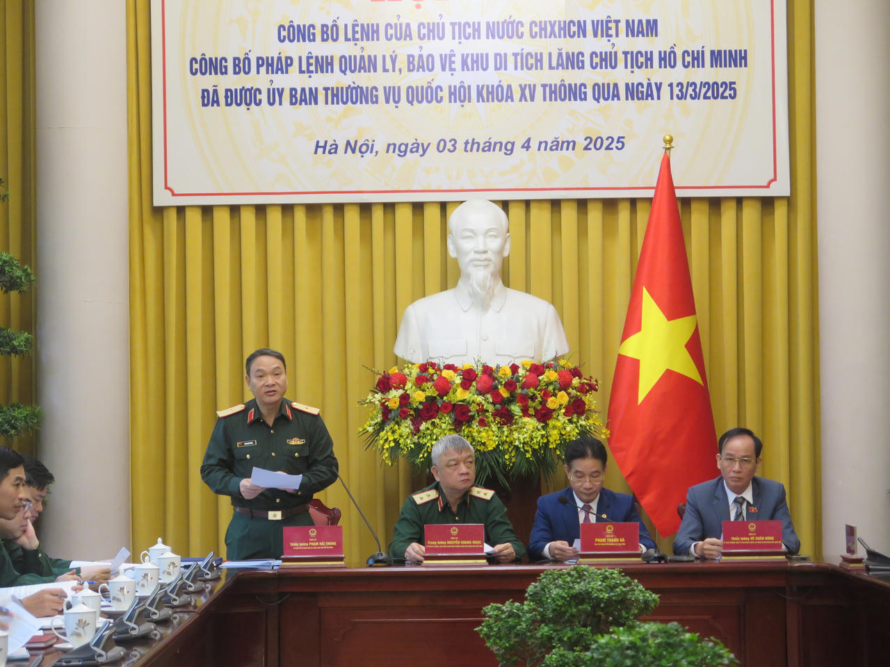 Công bố Pháp lệnh Quản lý, bảo vệ Khu Di tích Lăng Chủ tịch Hồ Chí Minh