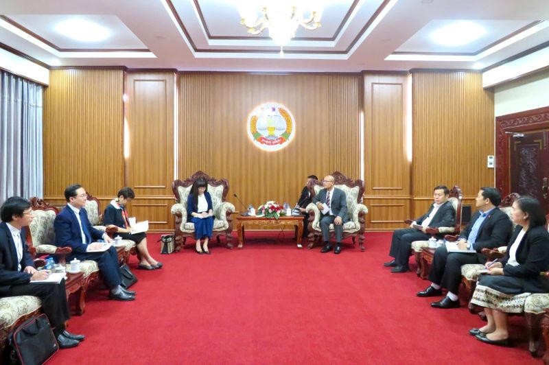 Đoàn công tác của Bộ Tư pháp Việt Nam sang làm việc tại Bộ Tư pháp Lào