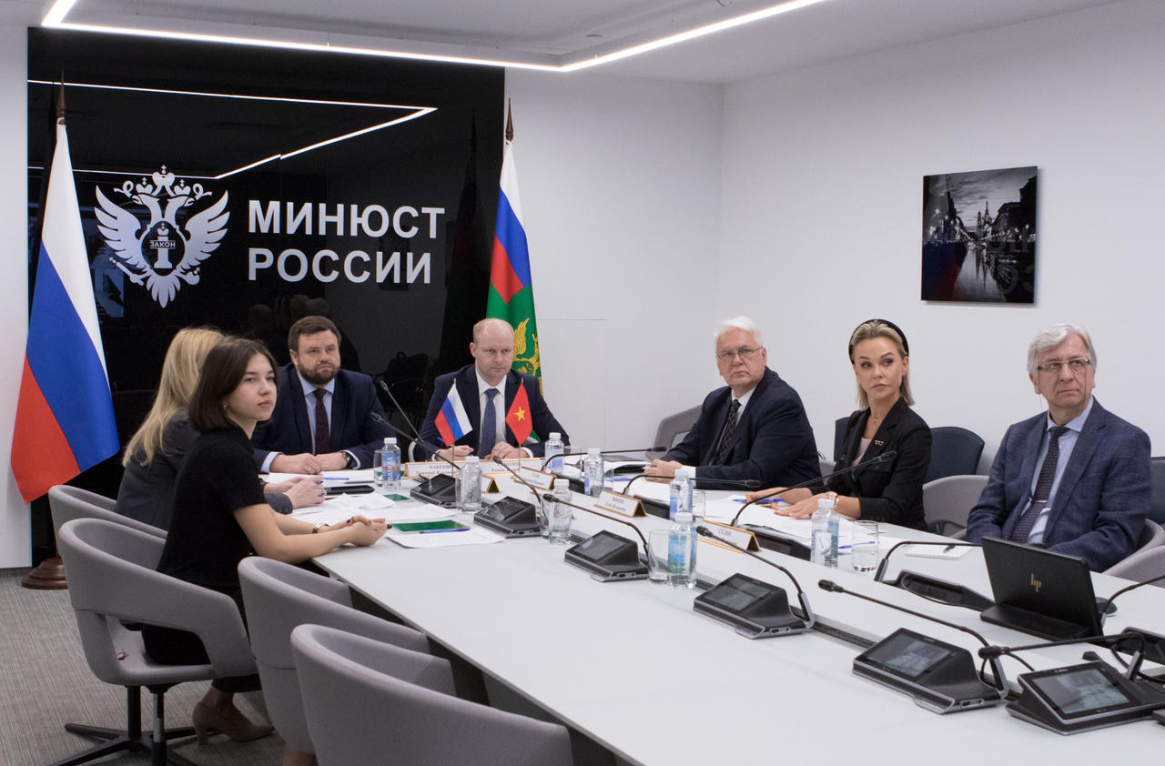 Việt Nam - Liên bang Nga chia sẻ kinh nghiệm về giám định tư pháp