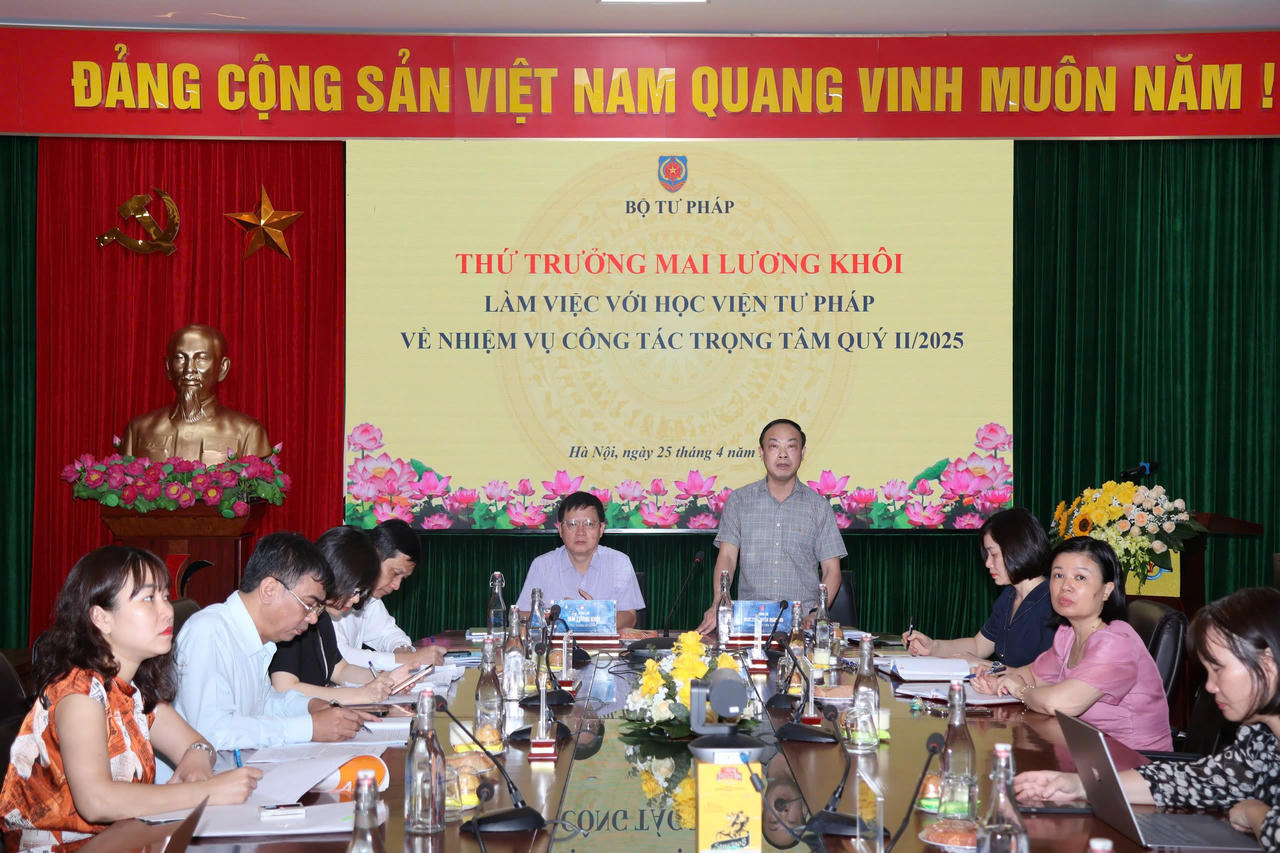 Thứ trưởng Mai Lương Khôi: Học viện Tư pháp cần khẳng định vai trò, đáp ứng yêu cầu trong tình hình mới