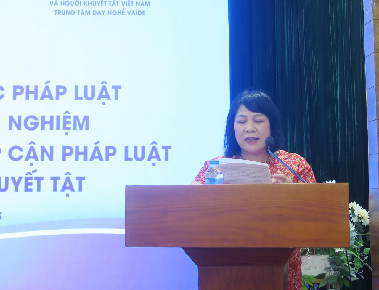 Tăng cường năng lực tiếp cận pháp luật cho người lao động khuyết tật