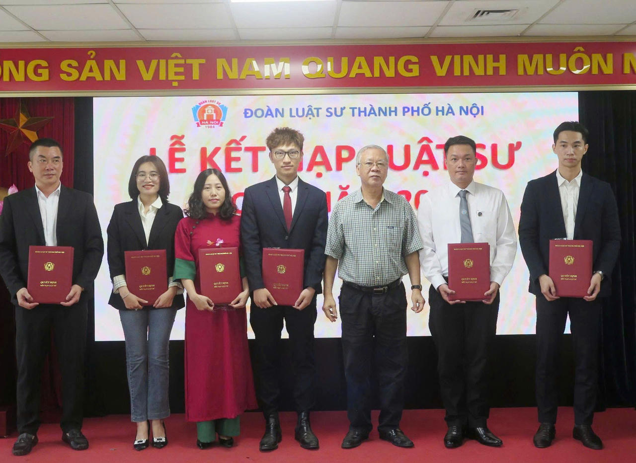 Đoàn Luật sư TP Hà Nội kết nạp 47 luật sư thành viên mới