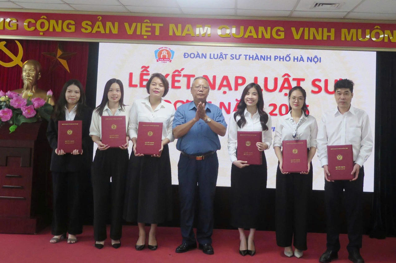 Đoàn Luật sư TP Hà Nội kết nạp 47 luật sư thành viên mới
