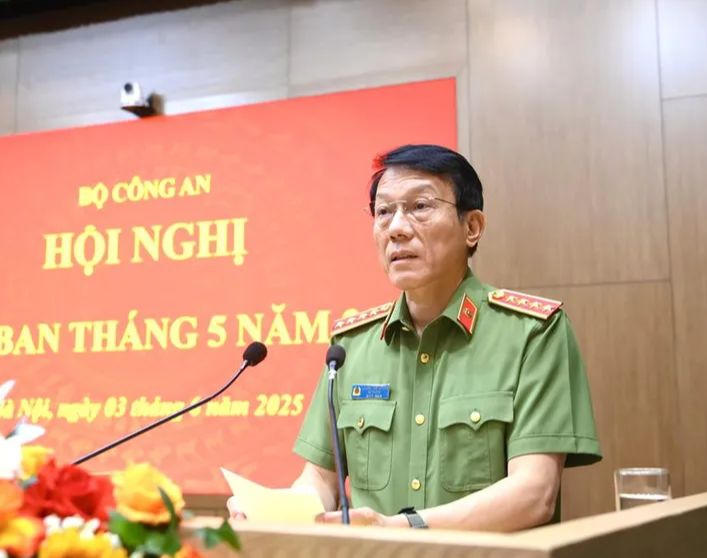 Bộ Công an: Tiếp tục tấn công mạnh tội phạm về hàng giả, buôn lậu