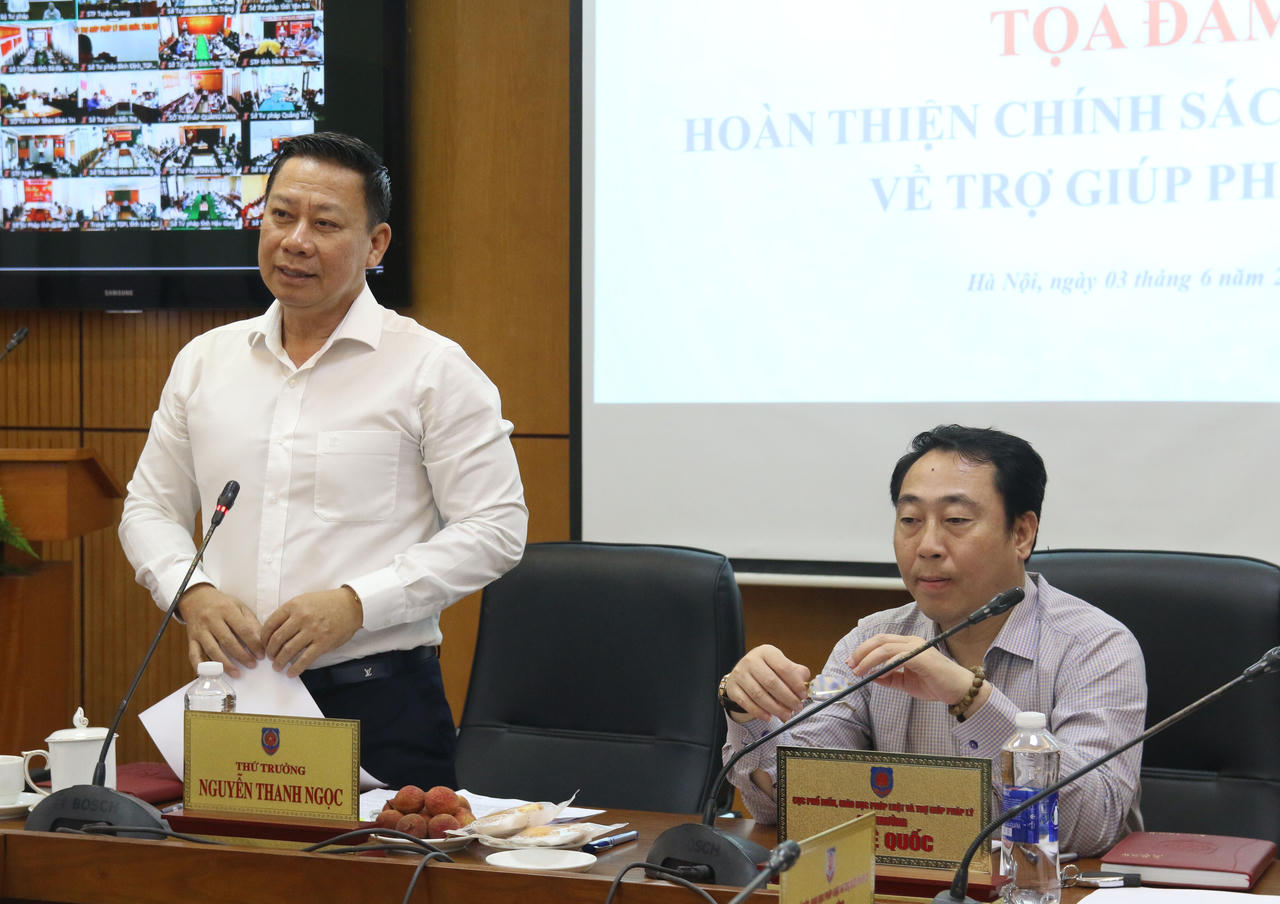 Hoàn thiện chính sách, pháp luật về trợ giúp pháp lý