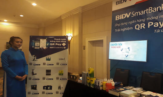 Chỉ cần điện thoại thông minh, khách hàng không cần mang theo ví tiền