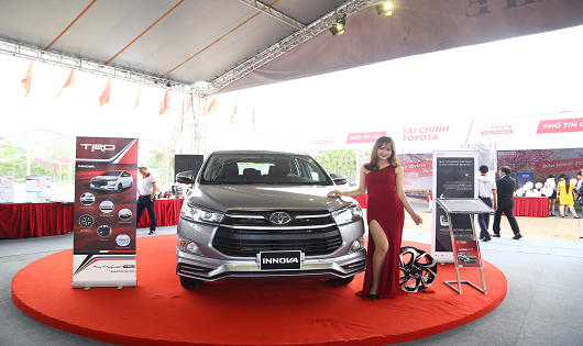 Nhiều trải nghiệm thú vị tại “Chạm, thử, tin” tại thành phố Toyota 