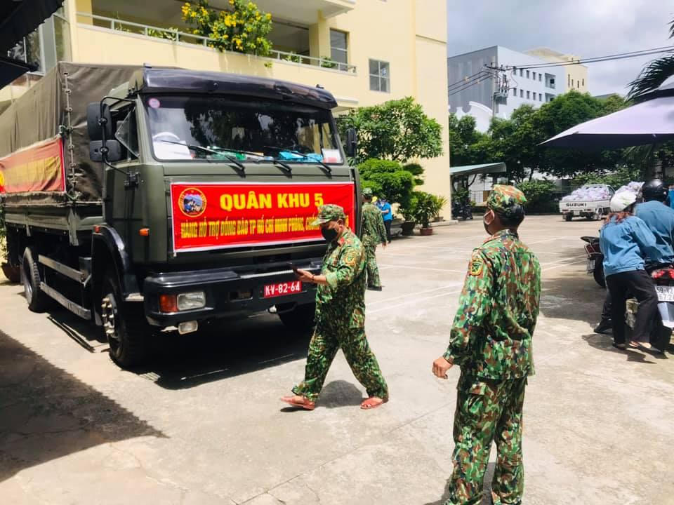 Kết nối những tấm lòng hảo tâm hỗ trợ công nhân khu công nghiệp TP. Hồ Chí Minh