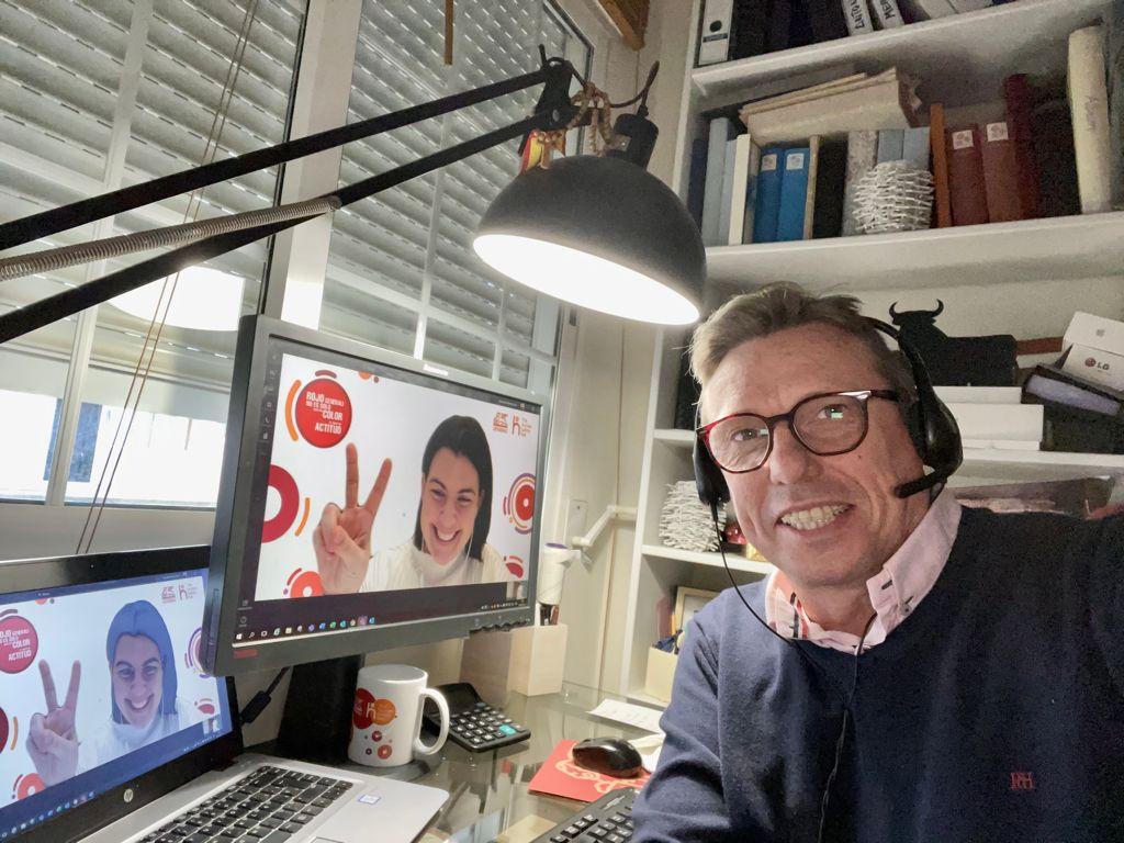 Triển khai chương trình cộng đồng “Nuôi dạy con trong giai đoạn căng thẳng” hướng tới các gia đình có trẻ nhỏ trong bối cảnh COVID-19