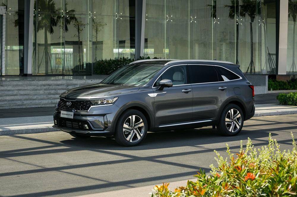 KIA hỗ trợ khách hàng mua xe lên tới 100 triệu đồng