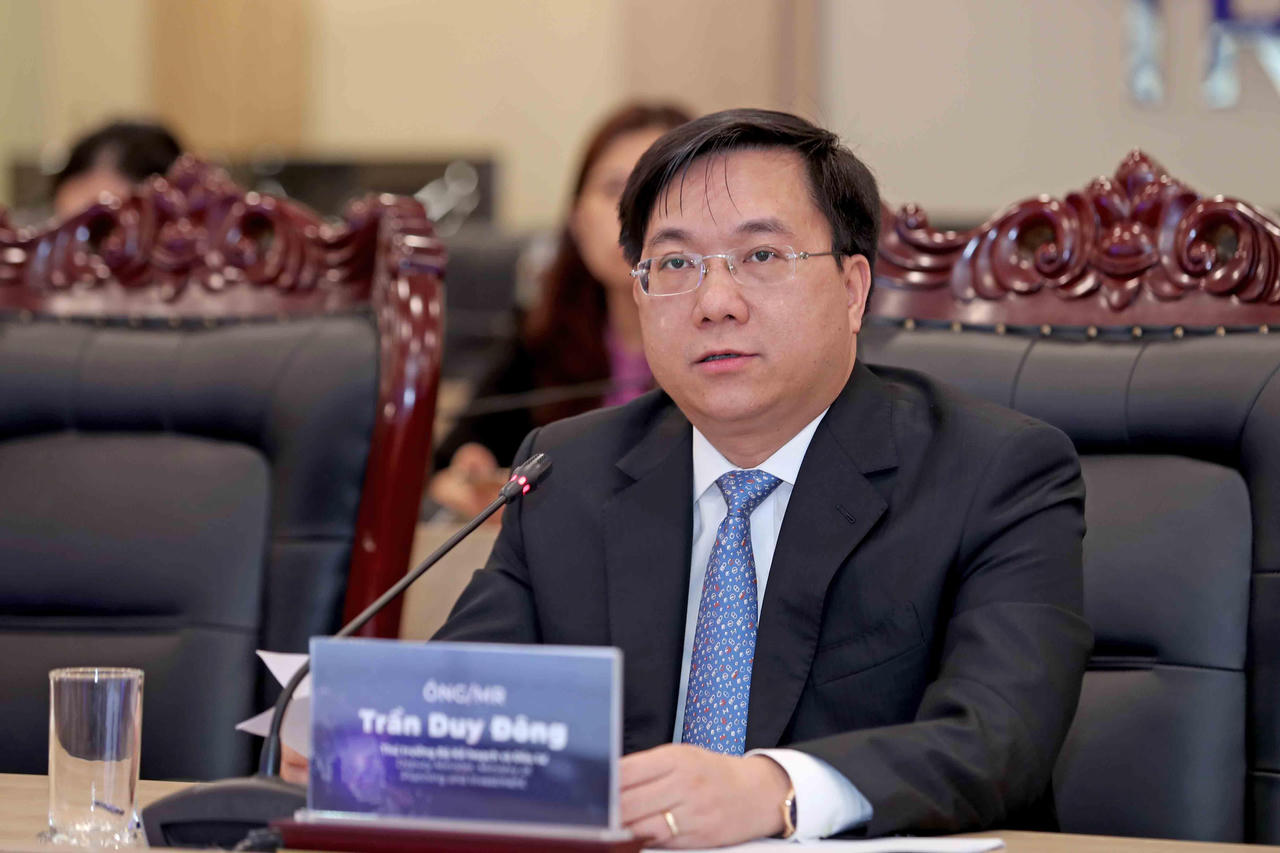Đẩy nhanh kinh tế số để để nâng cao năng suất, hiệu quả và sức cạnh tranh của nền kinh tế