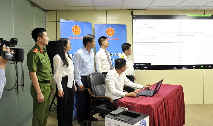 Chương trình 'Hóa đơn may mắn' đã trao thưởng 5,7 tỷ đồng