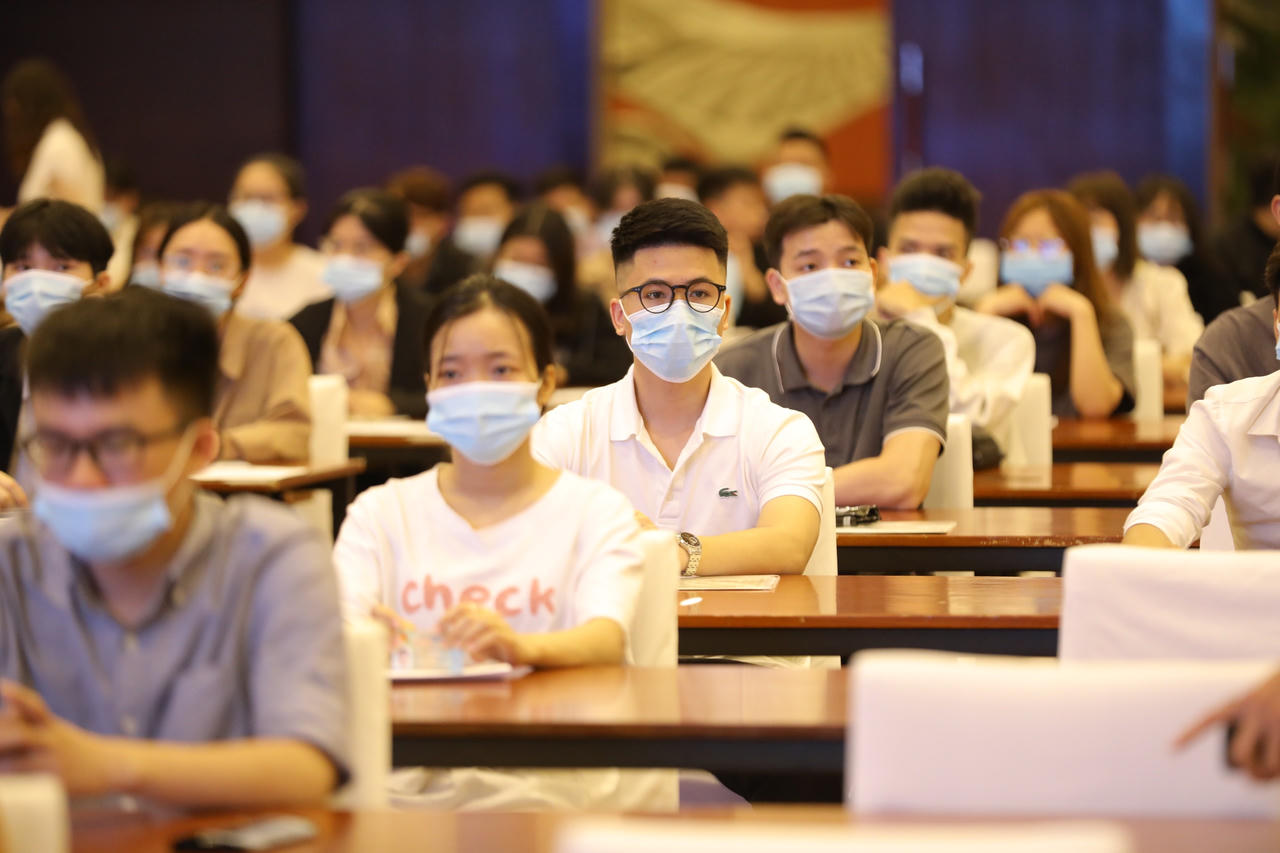 Samsung Việt Nam 'phá lệ' tổ chức 3 kỳ thi tuyển dụng trong năm 2022