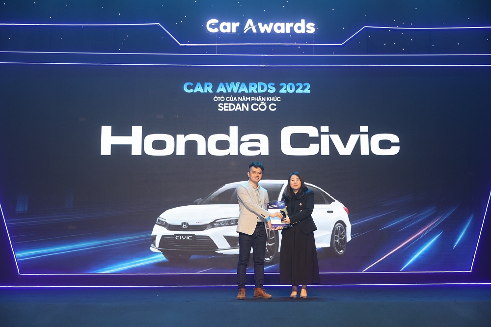 Honda HR-V và Honda Civic nhận Giải thưởng “Ô tô của năm” năm 2022