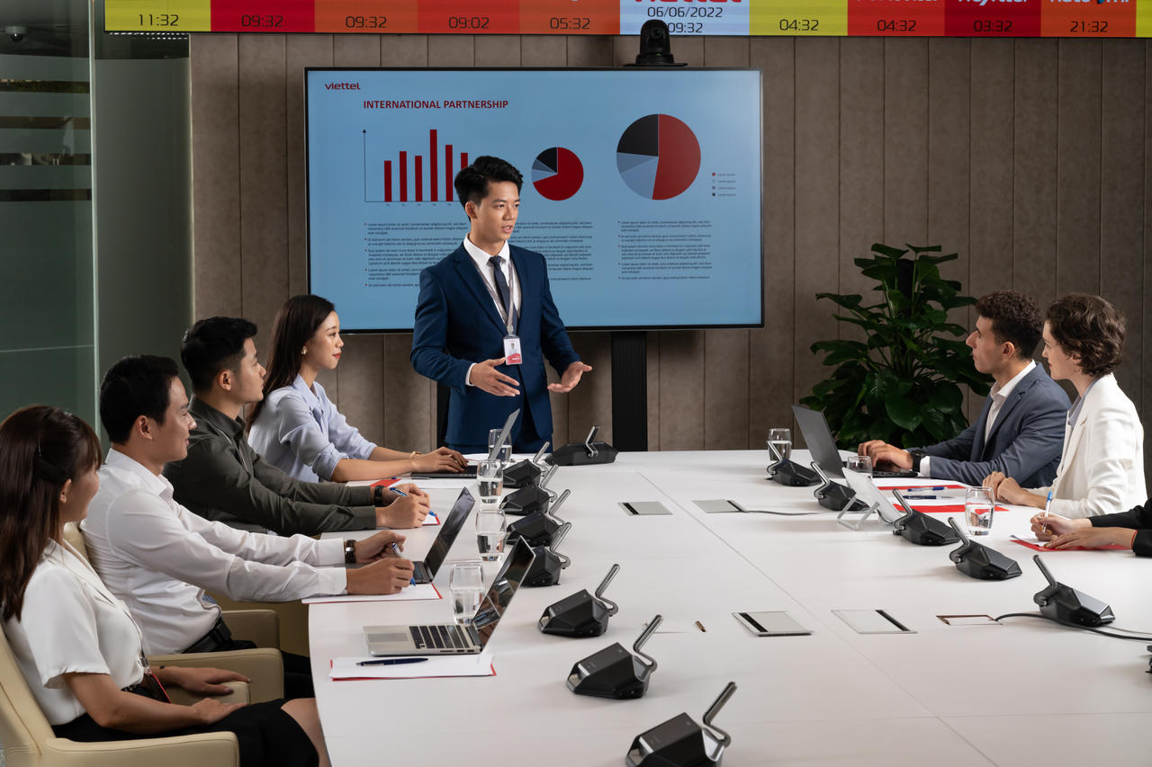 Năm 2022, Viettel nộp ngân sách 38 nghìn tỷ đồng