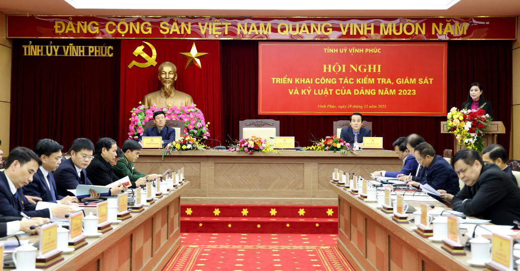  Tỉnh Vĩnh Phúc thành công nhờ đổi mới phương thức chỉ đạo điều hành, đánh giá cán bộ