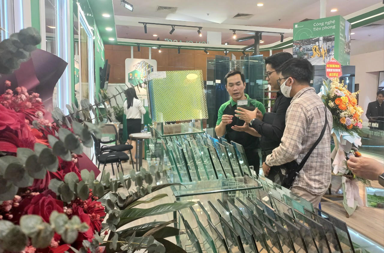 Gần 1.500 gian hàng tham gia triển lãm Quốc tế Vietbuild Hà Nội 2023