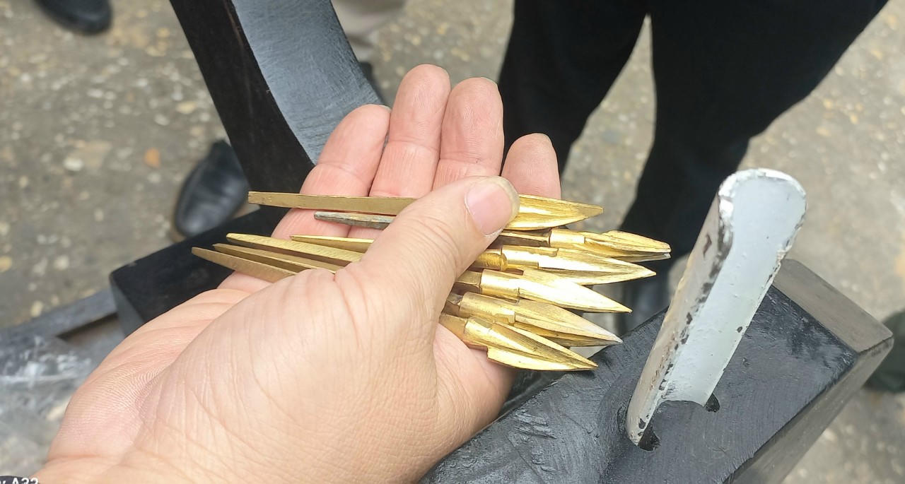 Nỏ Thần An Dương Vương và hai vị khách đặc biệt