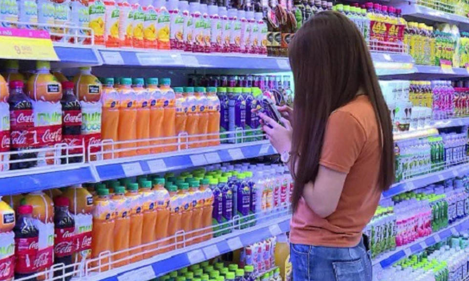 CIEM kiến nghị cân nhắc đánh thuế tiêu thụ đặc biệt đối với nước giải khát có đường