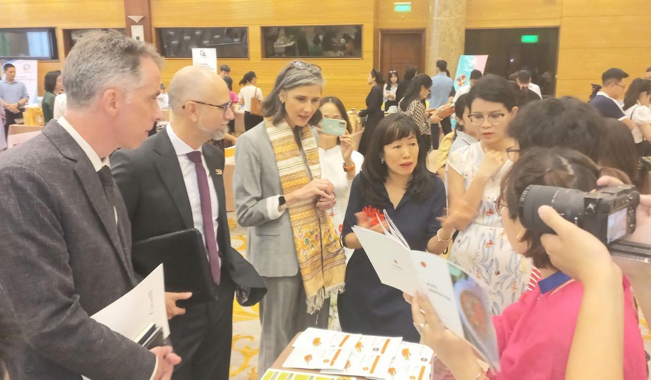 30 tổ chức kinh doanh tạo tác động xã hội nhận hỗ trợ tài chính và kỹ thuật từ các tổ chức quốc tế