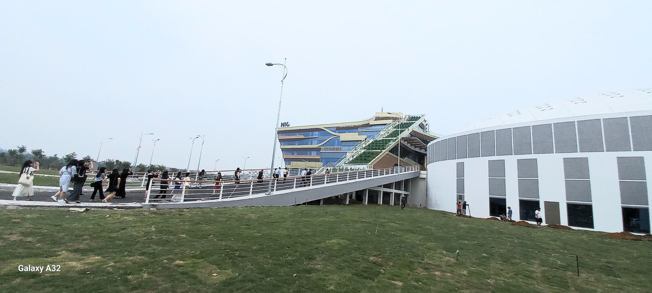 NIC Hòa Lạc trước thềm khai trương: Xây tổ đón 'đại bàng'