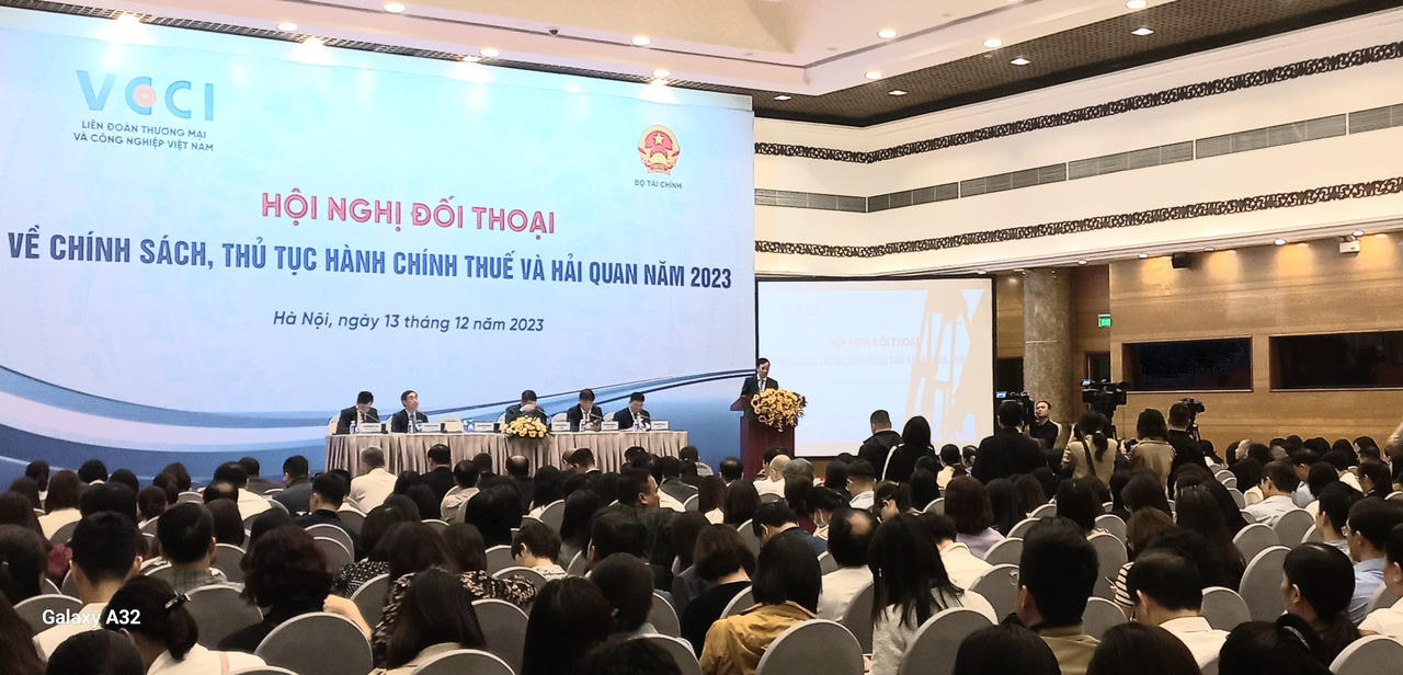 Đổi mới của ngành Thuế, Hải quan đã giảm bớt gánh nặng cho doanh nghiệp