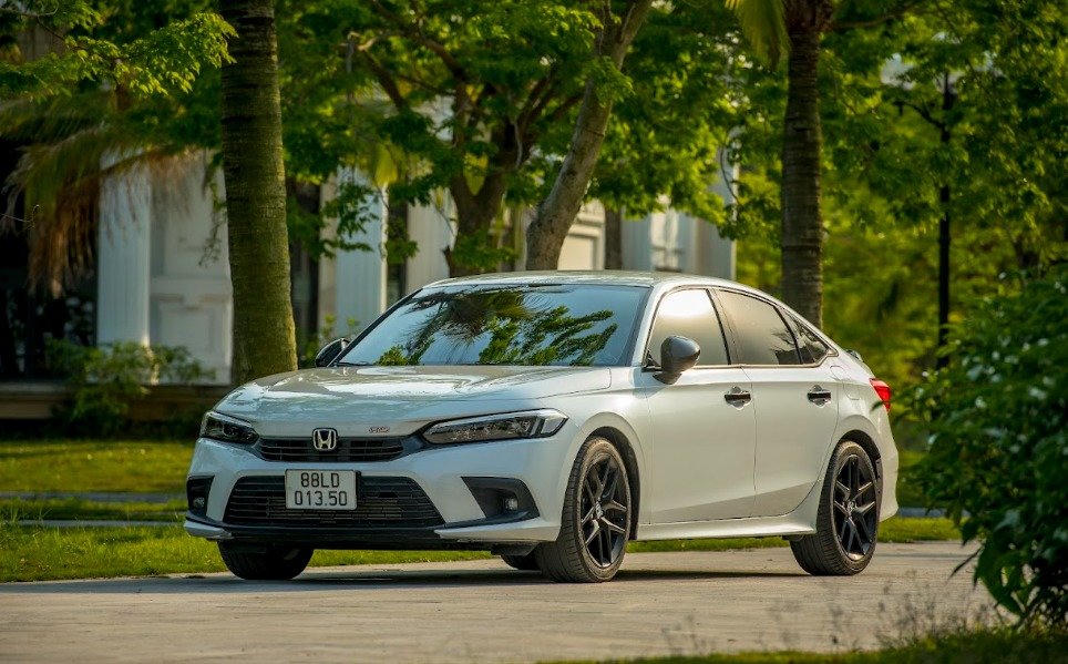 Honda khuyến mãi và cho khách hàng mua ô tô trong tháng 1/2024