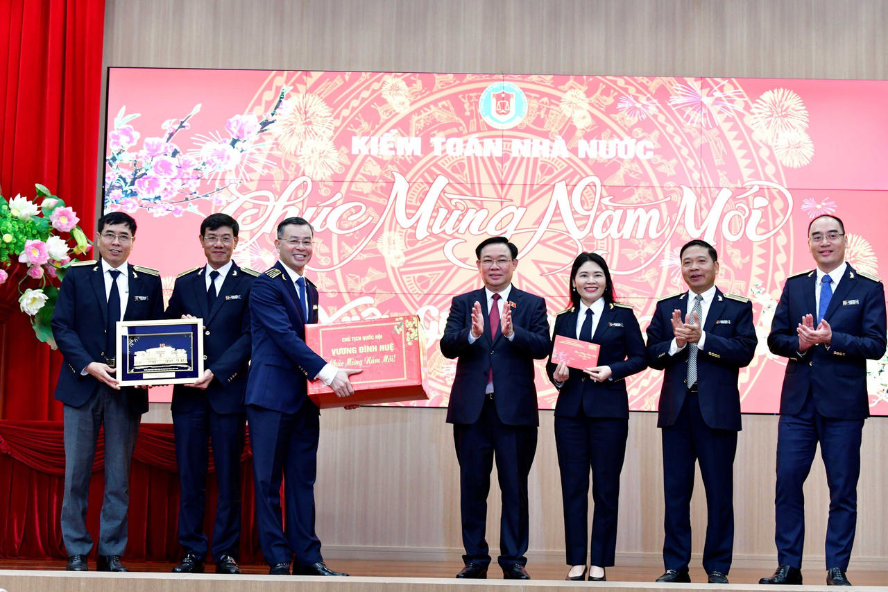 Chủ tịch Quốc hội Vương Đình Huệ: Kiểm toán nhà nước cần đặc biệt quan tâm đến công tác xây dựng pháp luật