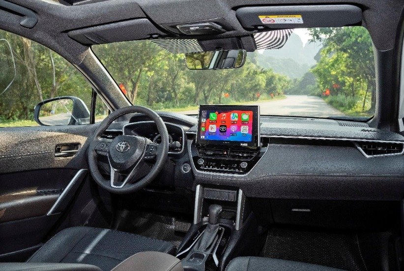 Toyota Việt Nam chính thức giới thiệu Corolla Cross phiên bản nâng cấp 2024 