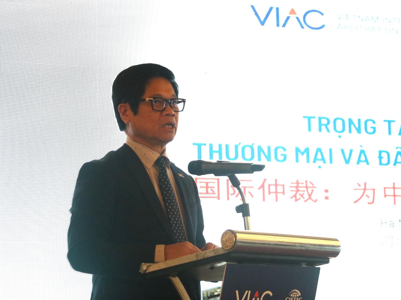 Thúc đẩy quan hệ thương mại - đầu tư Việt Nam - Trung Quốc: Cần xử lý hiệu quả các tranh chấp!