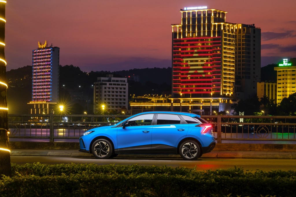 MG chính thức ra mắt xe điện MG4 tại Việt Nam