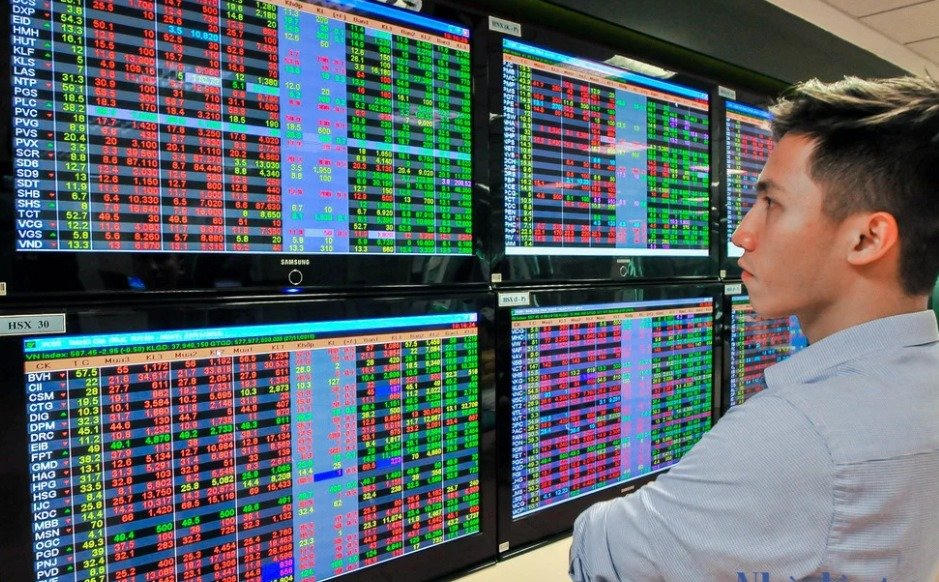 Thị trường chứng khoán hoạt động an toàn, ổn định dù nhà đầu tư nước ngoài liên tục bán ròng