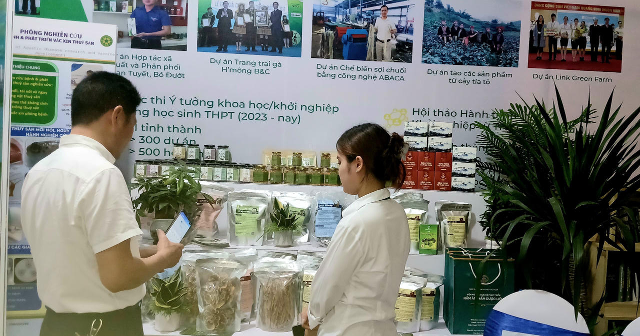 'Tư lệnh' ngành Nông nghiệp: 'Diễn đàn là để kết nối, thị trường là để đi xa…'