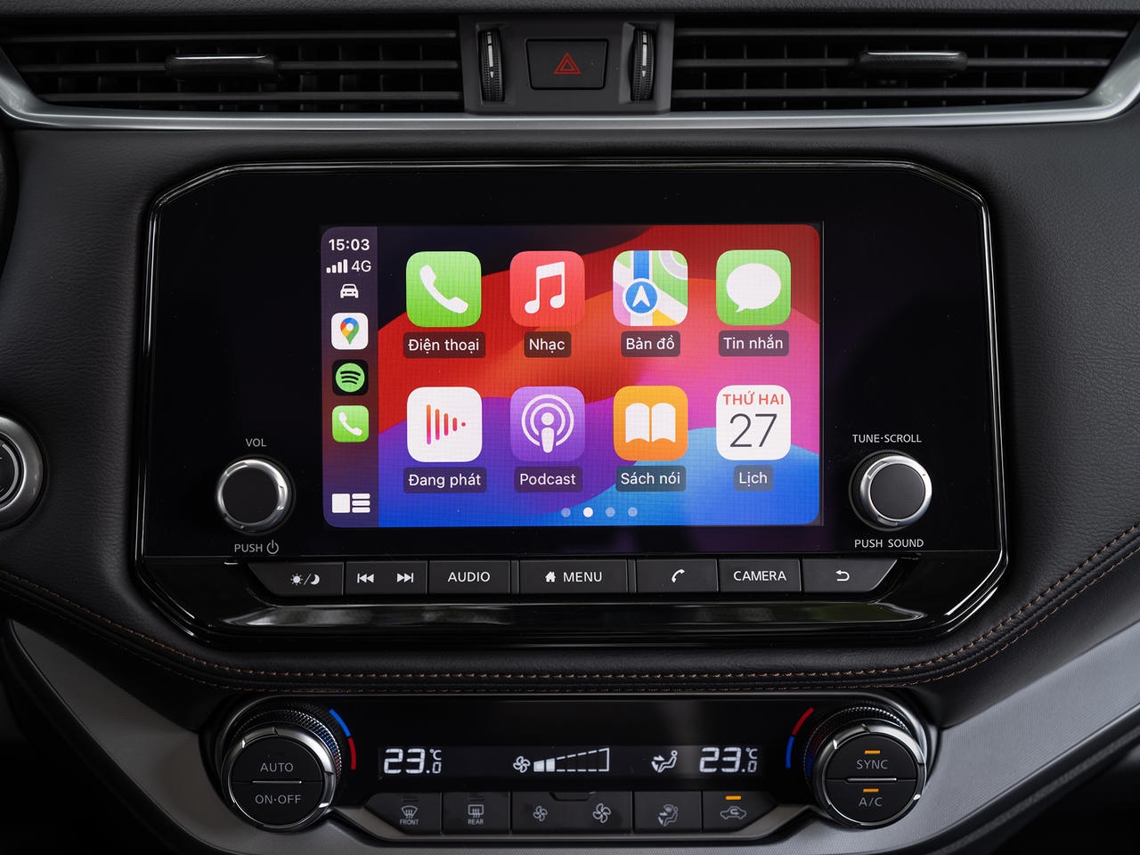 Nissan Navara chính thức ra mắt phiên bản mới tại Việt Nam