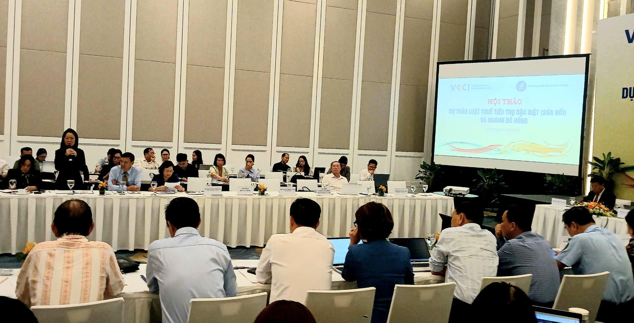 Tăng thuế tiêu thụ đặc biệt đối với đồ uống: Lo ngại nhiều hệ lụy từ rượu, bia bất hợp pháp