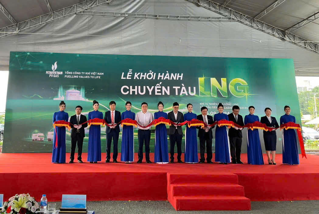 Khí thiên nhiên hóa lỏng lần đầu tiên được vận chuyển bằng đường sắt 