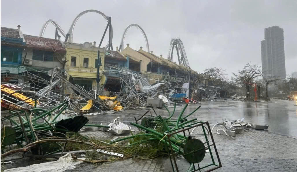 Bão lũ, thiên tai và 'phao cứu sinh' bảo hiểm…