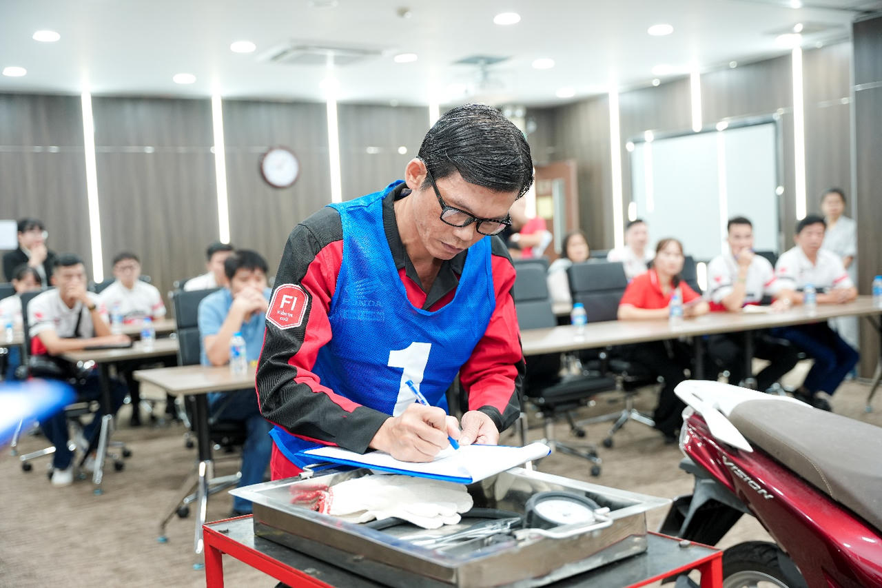 Honda Việt Nam tổ chức thành công “Hội thi Nhân viên Dịch vụ khách hàng xuất sắc 2024”