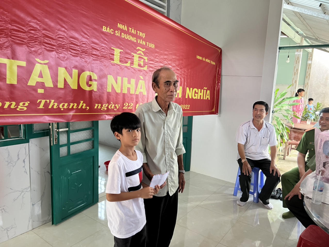 Bác sĩ Dương Văn Tươi - Giám đốc viện thẩm mỹ Sài Gòn Young: Tìm kiếm, nuôi dưỡng hạnh phúc trong hành trình thiện nguyện